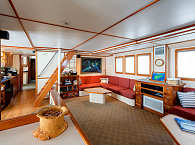 klimatisierter Salon · Argo Liveaboard Cocos 